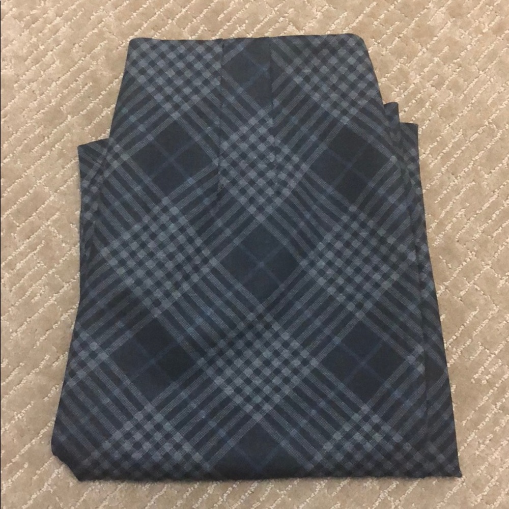 Plaid stretch knee length skirt